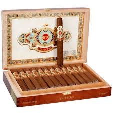 Ashton Cigar | Symmetry Prism