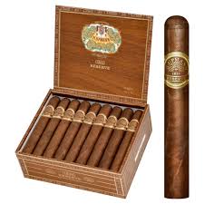 H. Upmann Cigars | Reserve | Toro