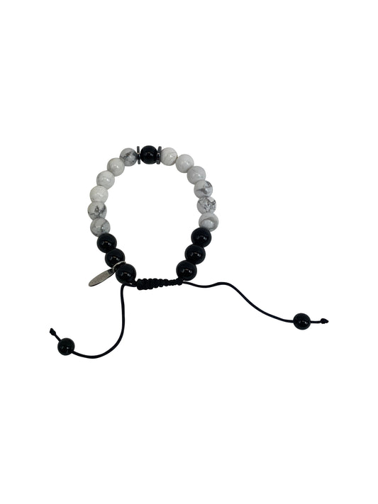 Maniak Bracelet with Pull String - S Essentials